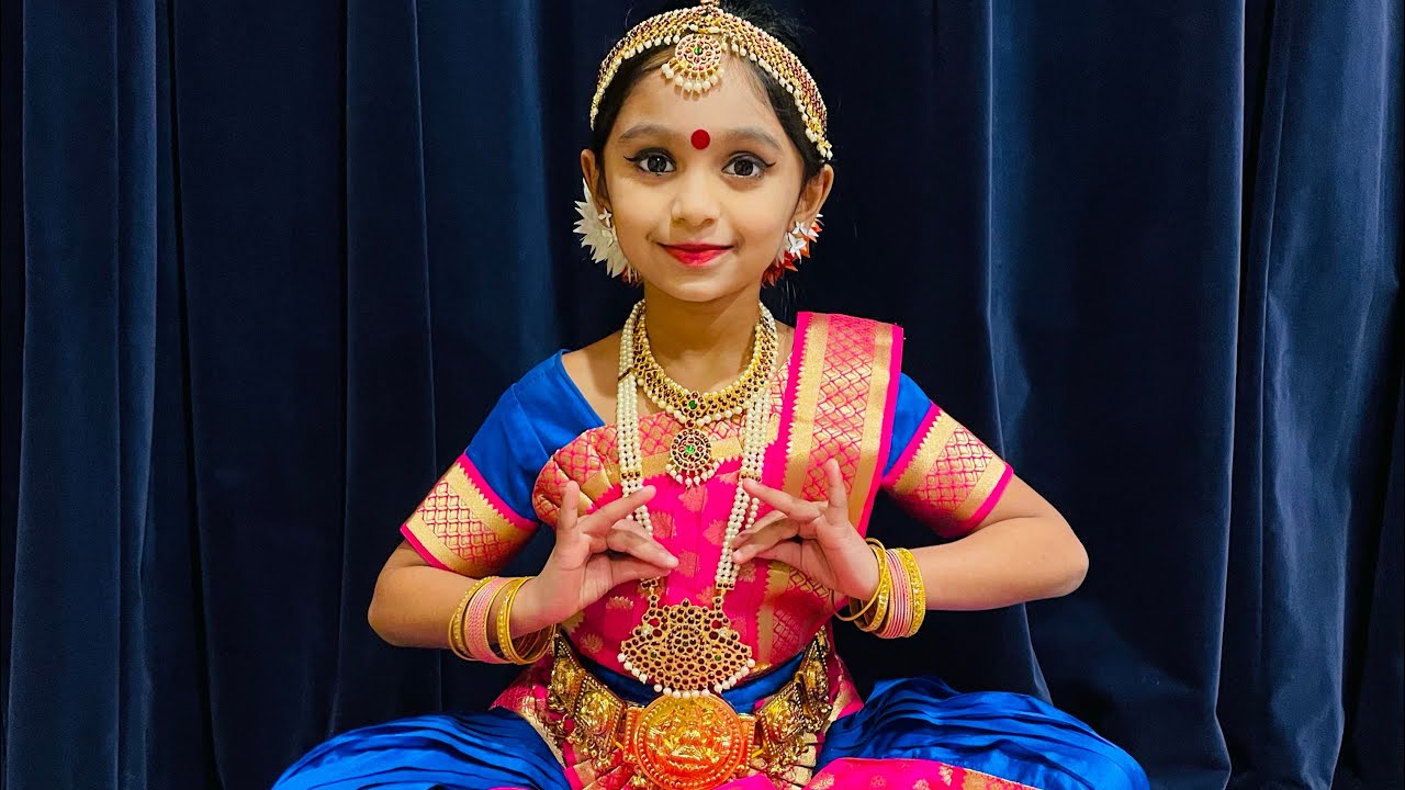 Mukundha Mukundha bharathnatya performance 