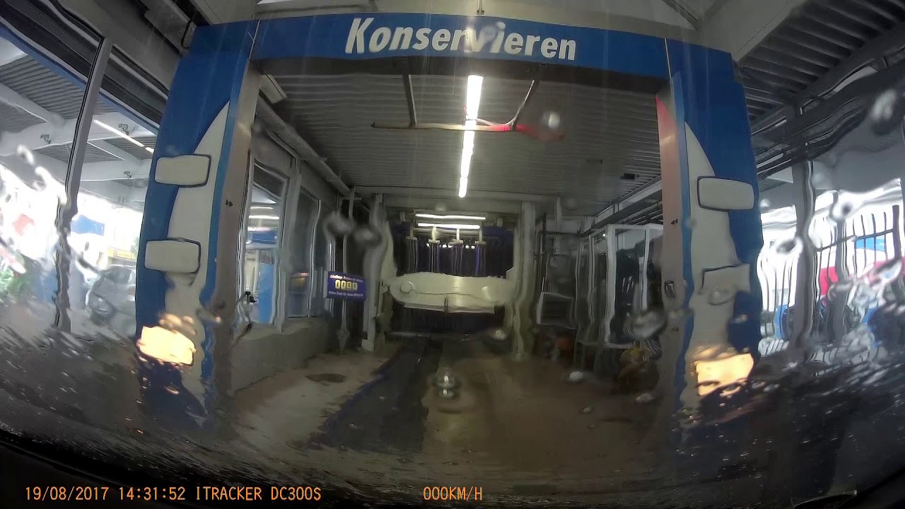 FullHD eine Fahrt durch die Waschstrasse