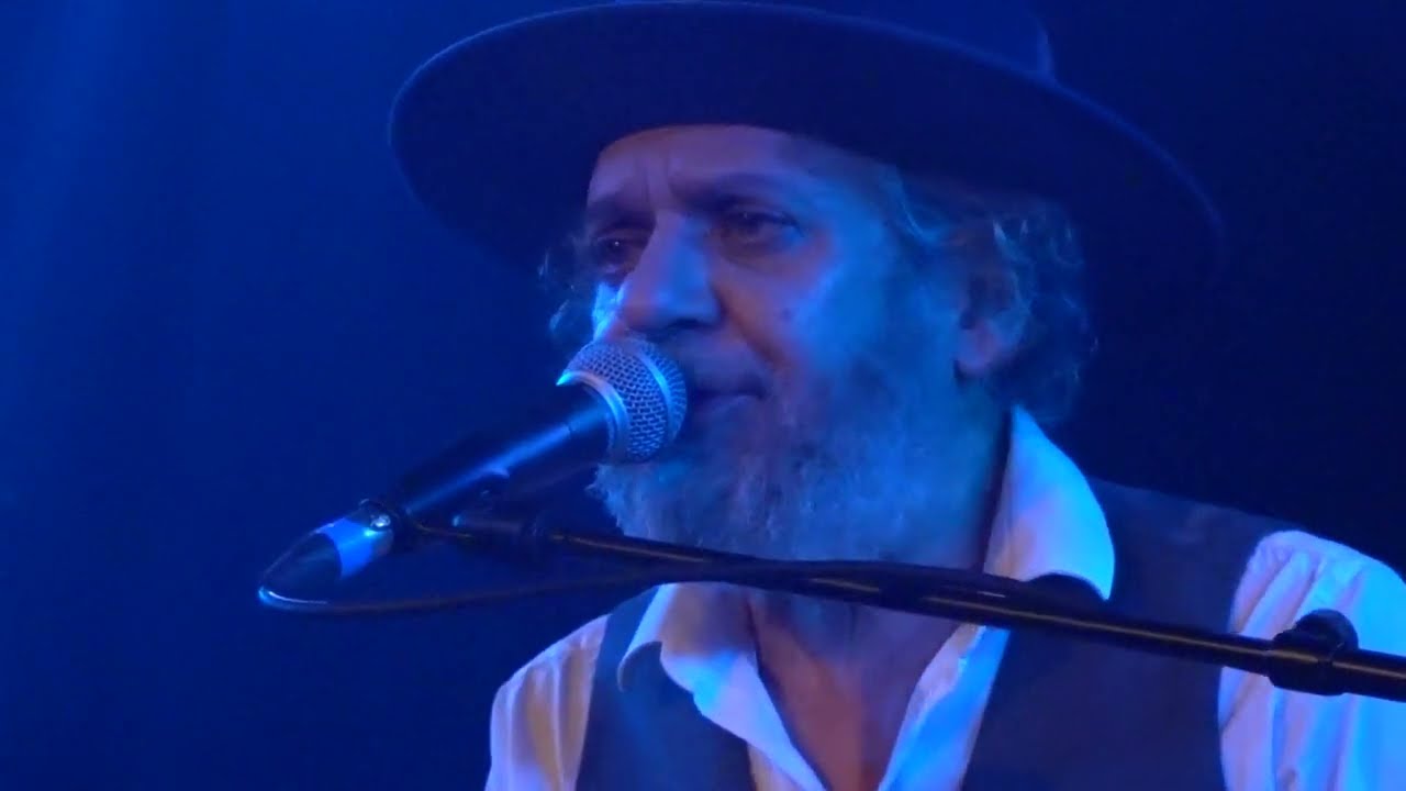 Bazbaz - Sur le bout de la langue (Live) Paris La Maroquinerie 09/02/2023