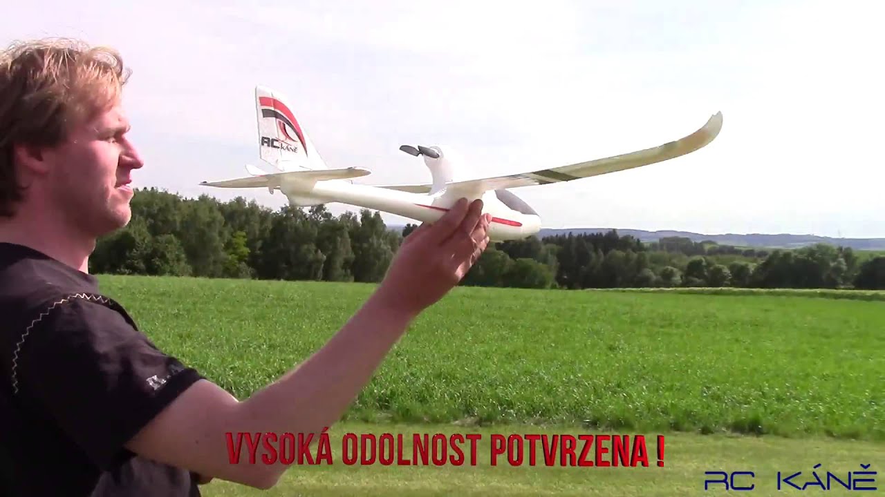 Letadélko RC káně 2R - video recenze