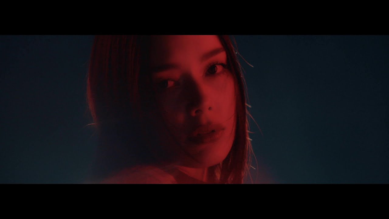 安田レイ「Ray of Light」Music Video（『劇場版 君と世界が終わる日に FINAL』挿入歌）
