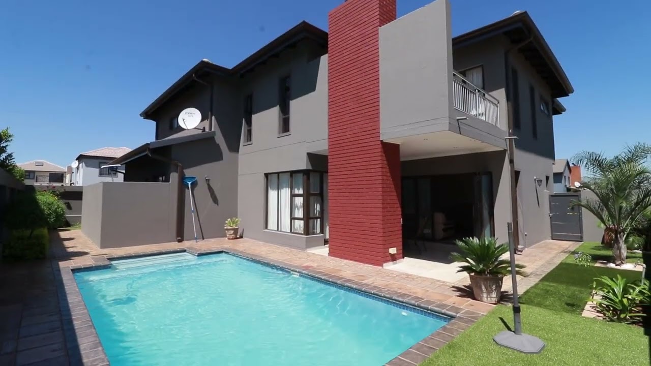 5 Bedroom House For Sale | Zambezi Manor Lifestyle Estate