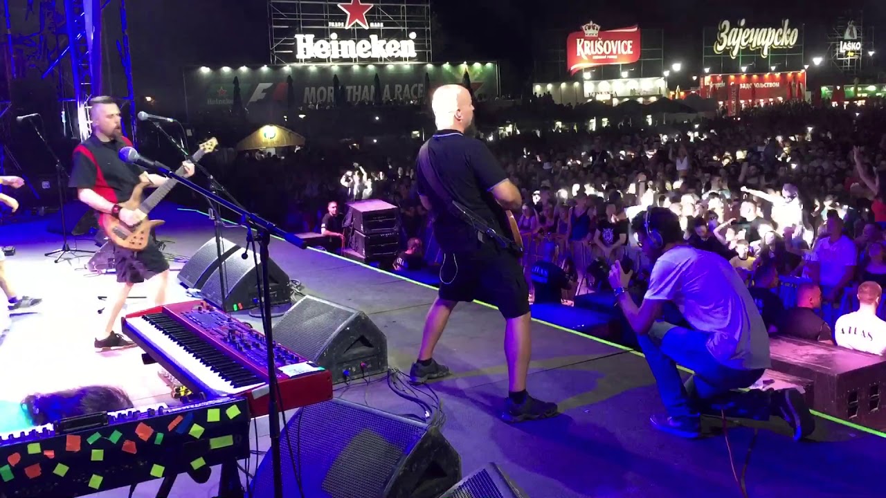 Hladno Pivo - Superman ( live @ Belgrade beer fest, 18.08.2017.)