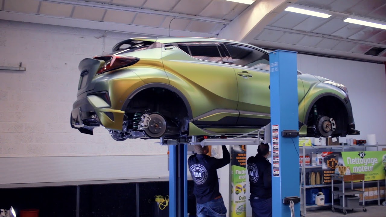 Graphic Center - Cover Toyota CH-R
