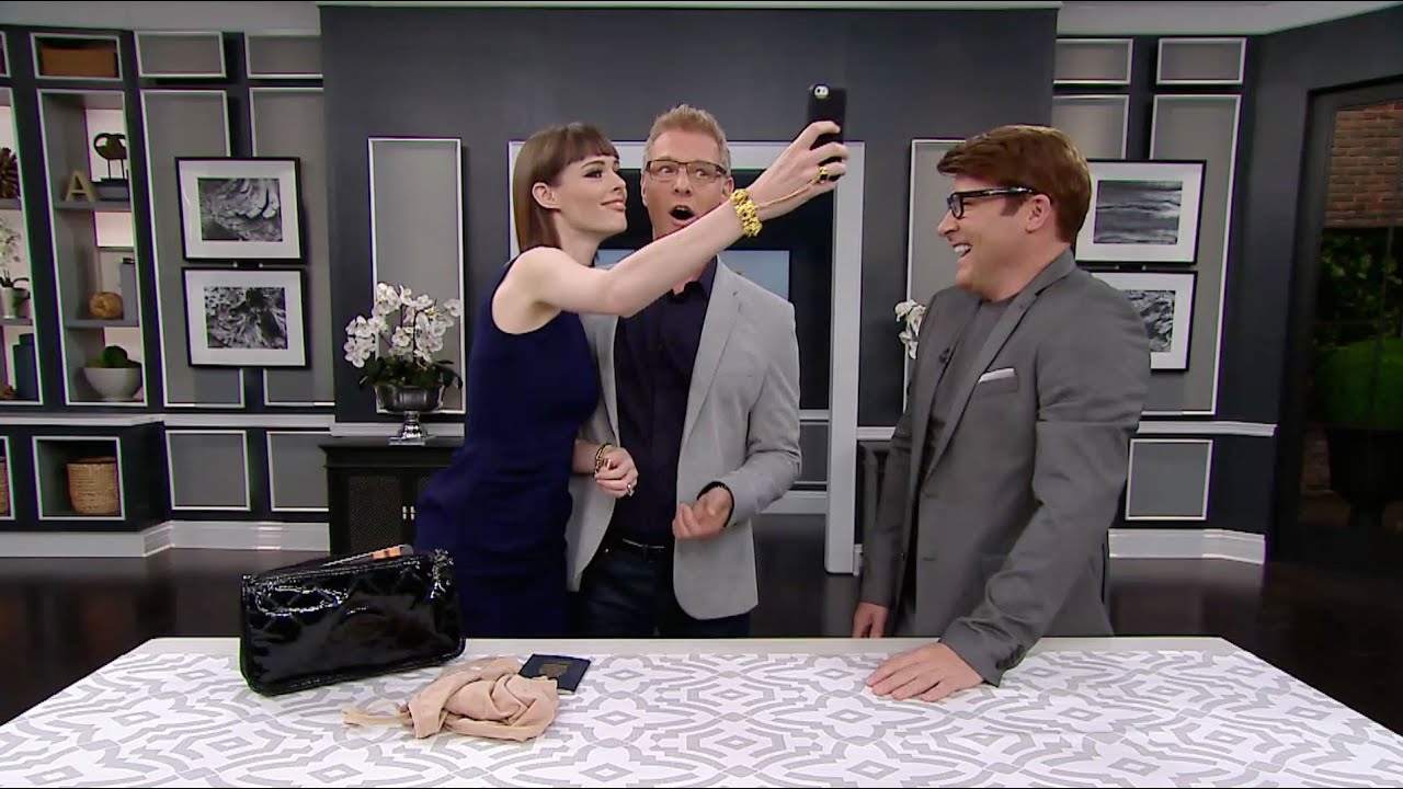 Why Coco Rocha Doesn't Like Selfies | Steven and Chris | CBC