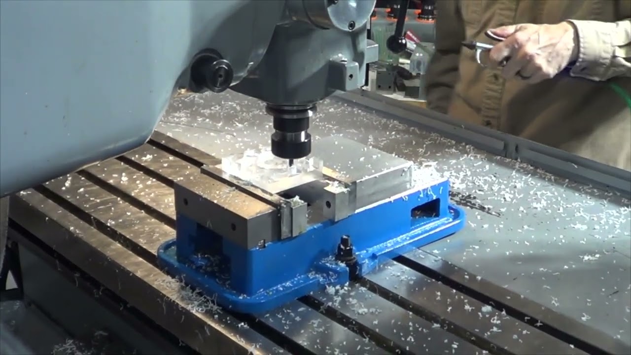 CNC Mill - Real time machining an acrylic part.