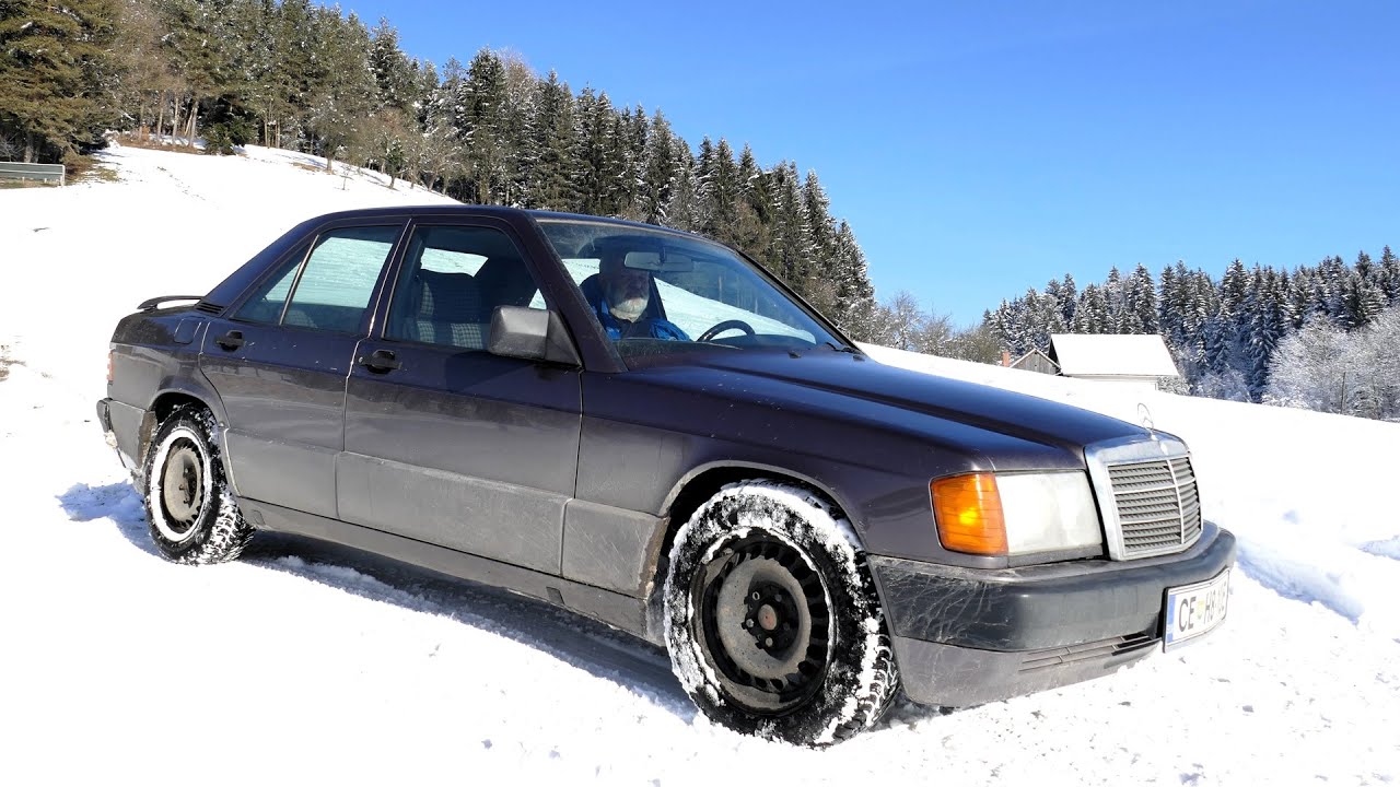 Z Mercedes-Benzom 190 D (W 201) po snegu