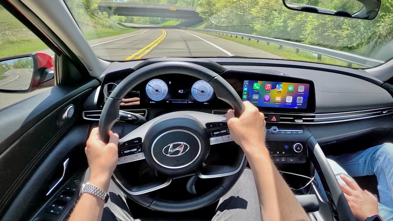 Hyundai Elantra Limited 2023 года — впечатления от вождения от первого лица