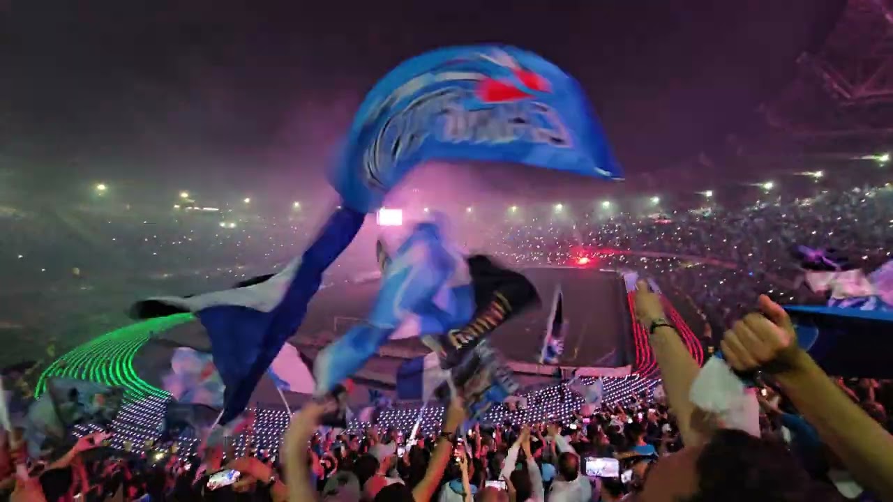 i ragazzi della curva b forza napoli quando inno ufficiale? #sscnapoli #napoli #naples #napolicalcio