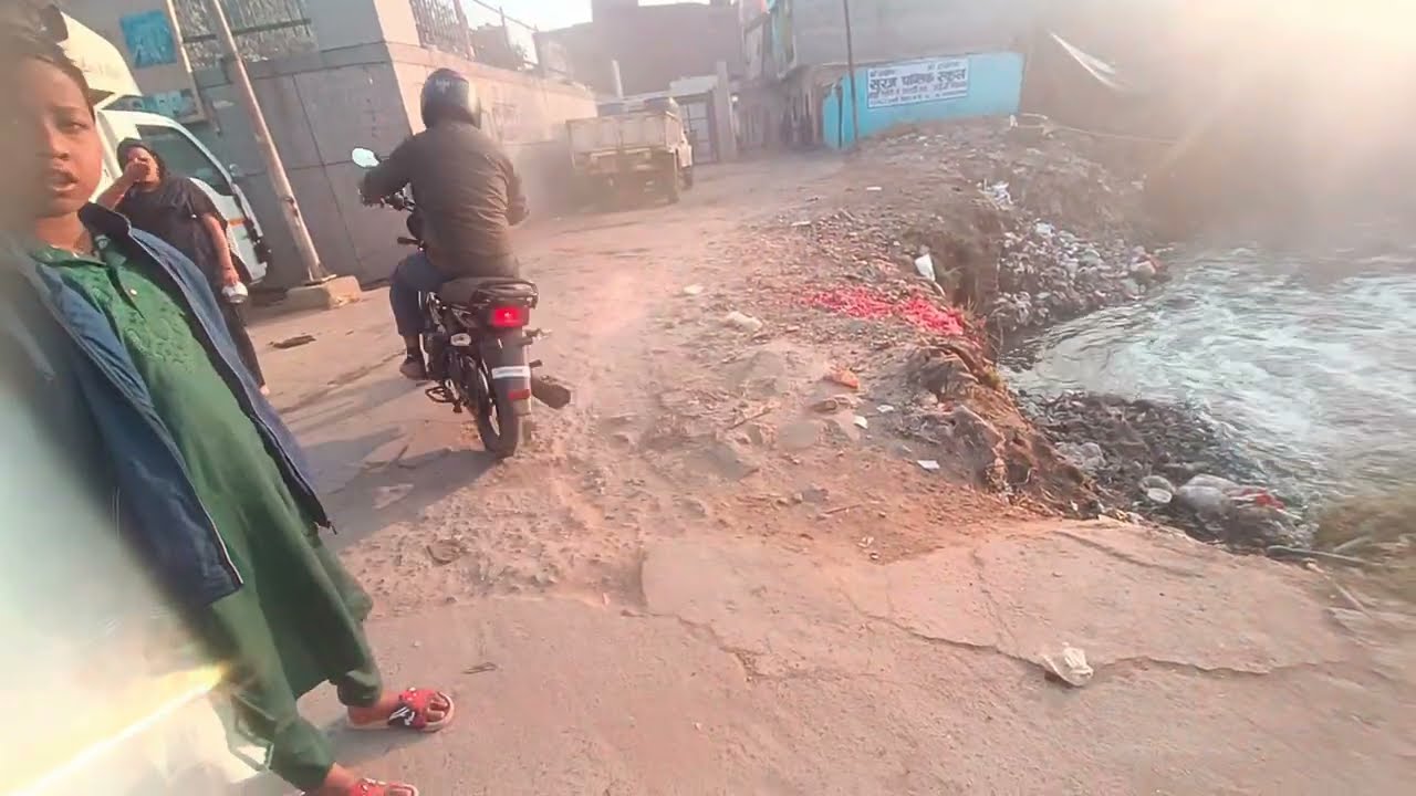 सुबह-सुबह bike wale se Hui ladai