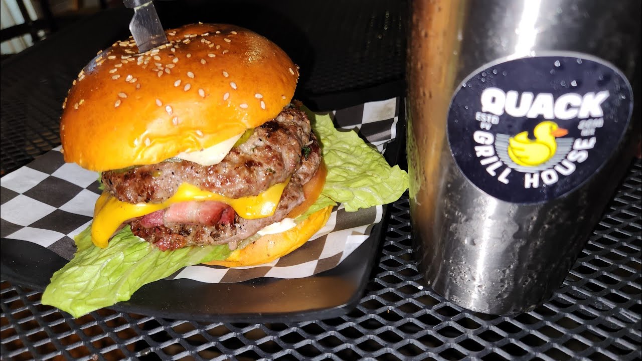 Quack Grill House for American Food !