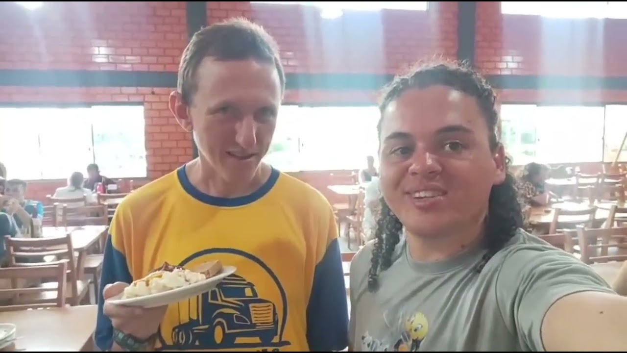 UM POUCO DE CADA COISA