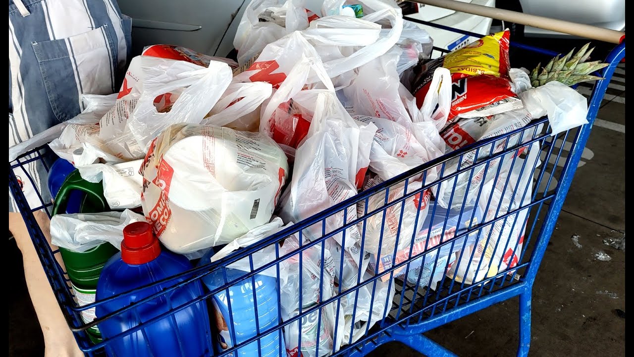 FUI NO ATACAD&Atilde;O NO DOMINGO REPOR MERCADORIAS COMO AS PESSOAS REAGIRAM AO ME VER SEM CABELO