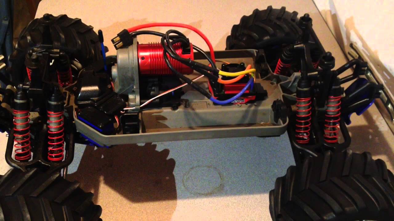 Traxxas E-Maxx: Level 1 Upgrade - Brushless System