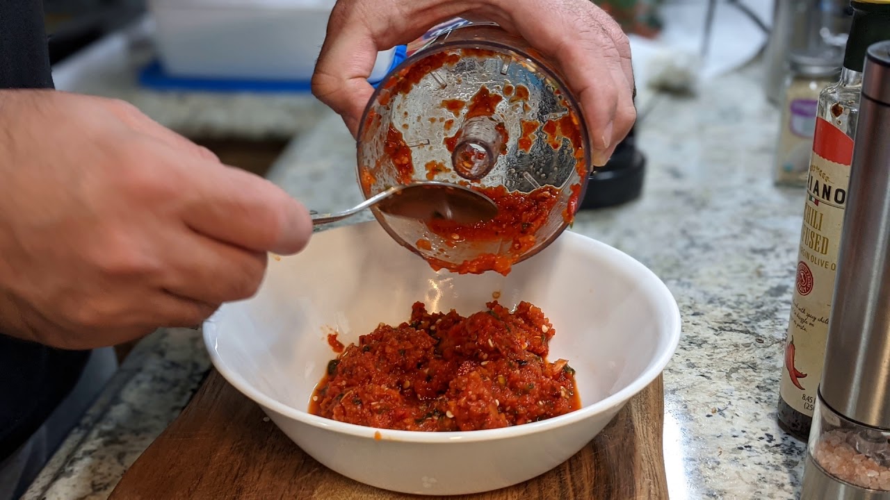 Erős Pista (chili paste) házilag 🌶🧄 - 3 percben