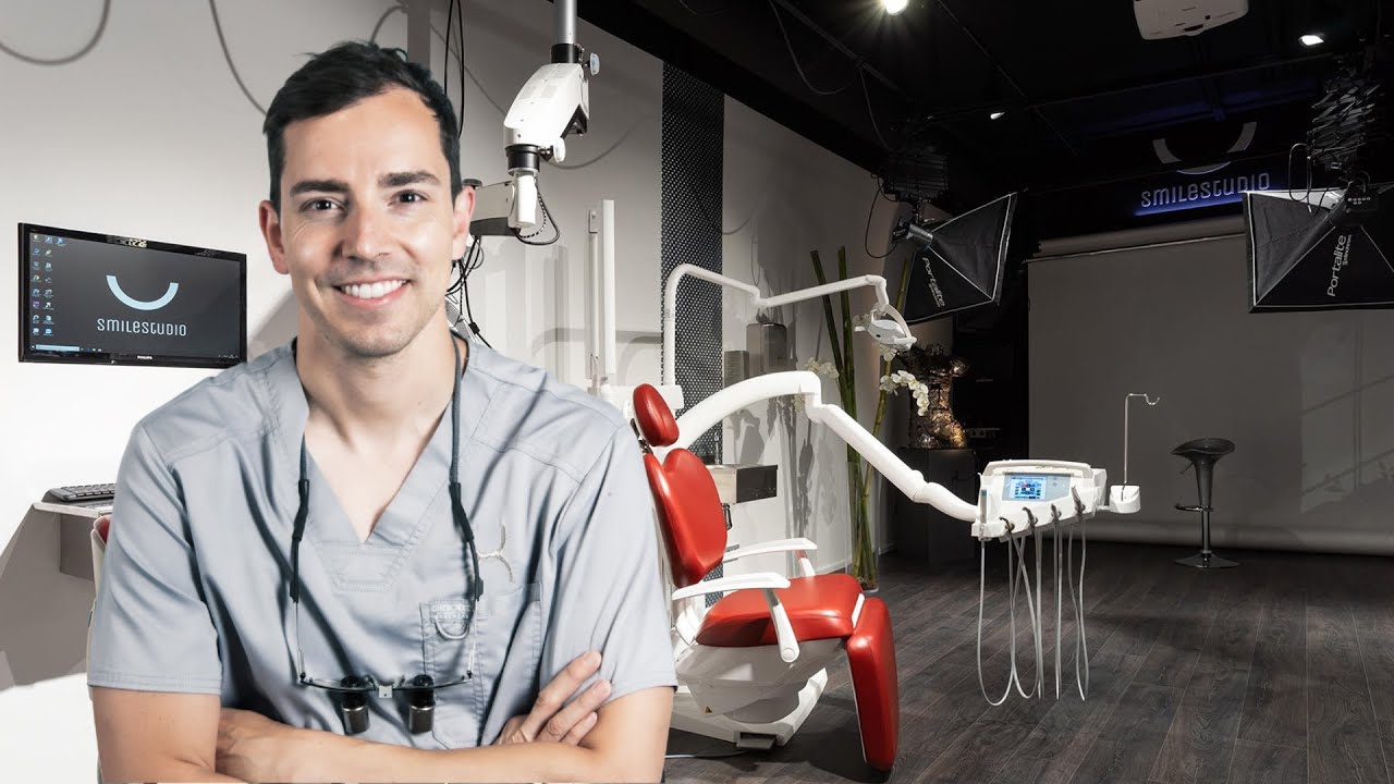 Testimonio - Diseño de sonrisa carillas dentales - By. Dr. Ferran Llansana