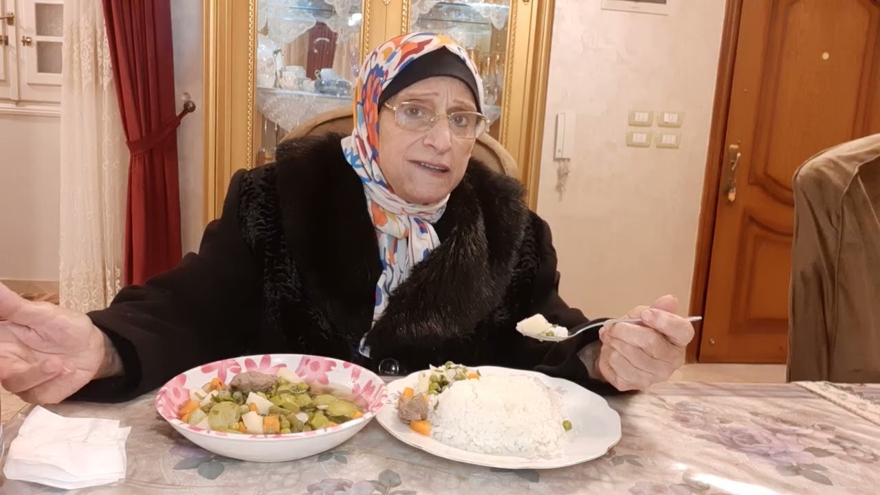 احلى شوربة خضار باللحمة لذيذة ومفيدة  وصحية جدا  بالهنا والشفاء