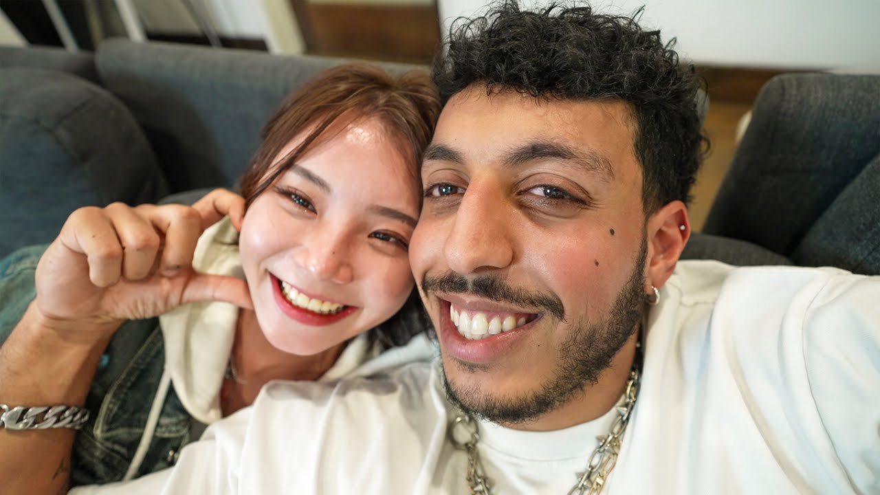 POV: She Traveled 5,379 Miles To Surprise You…