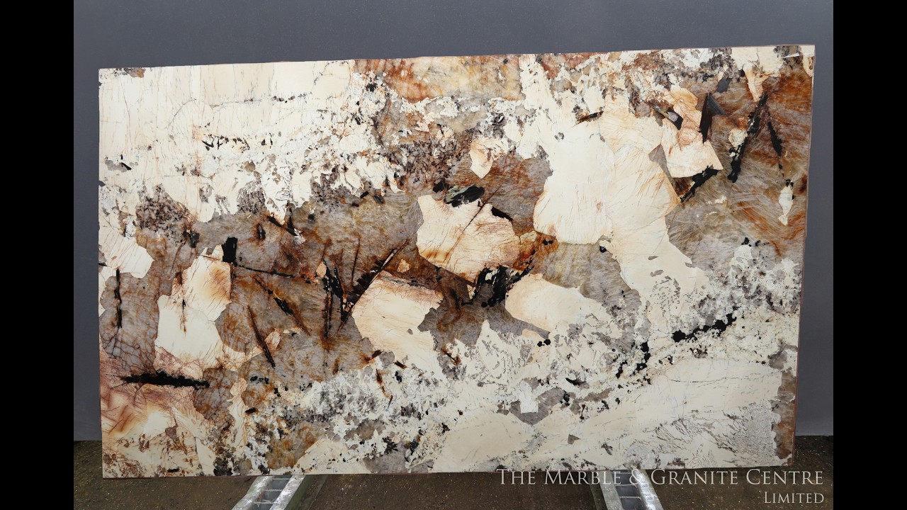 Patagonia Extra, polished 20mm slabs. Block no. 36429