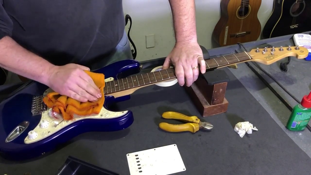 Dicas de Limpeza e Conservação (Guitarra)