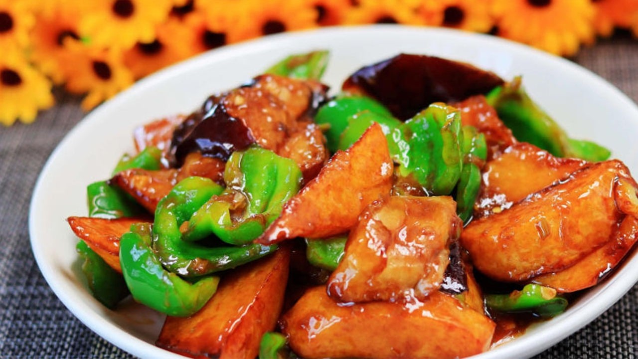 夏天躲不過豆角茄子，冬天躲不過白菜土豆#美食 #美食分享日常 #美食教程 #food #小吃