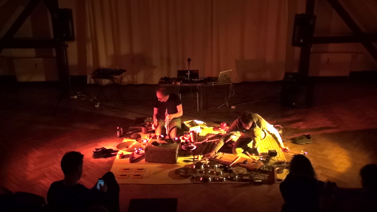 Küchen & Müntzing Scheibenhonig live at chachamaru
