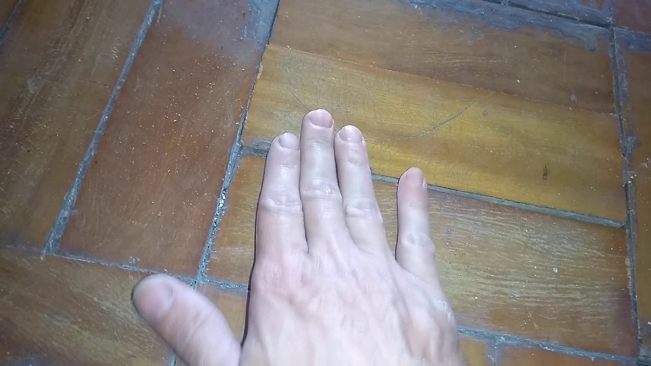 Como reparar e colar tacos de madeira