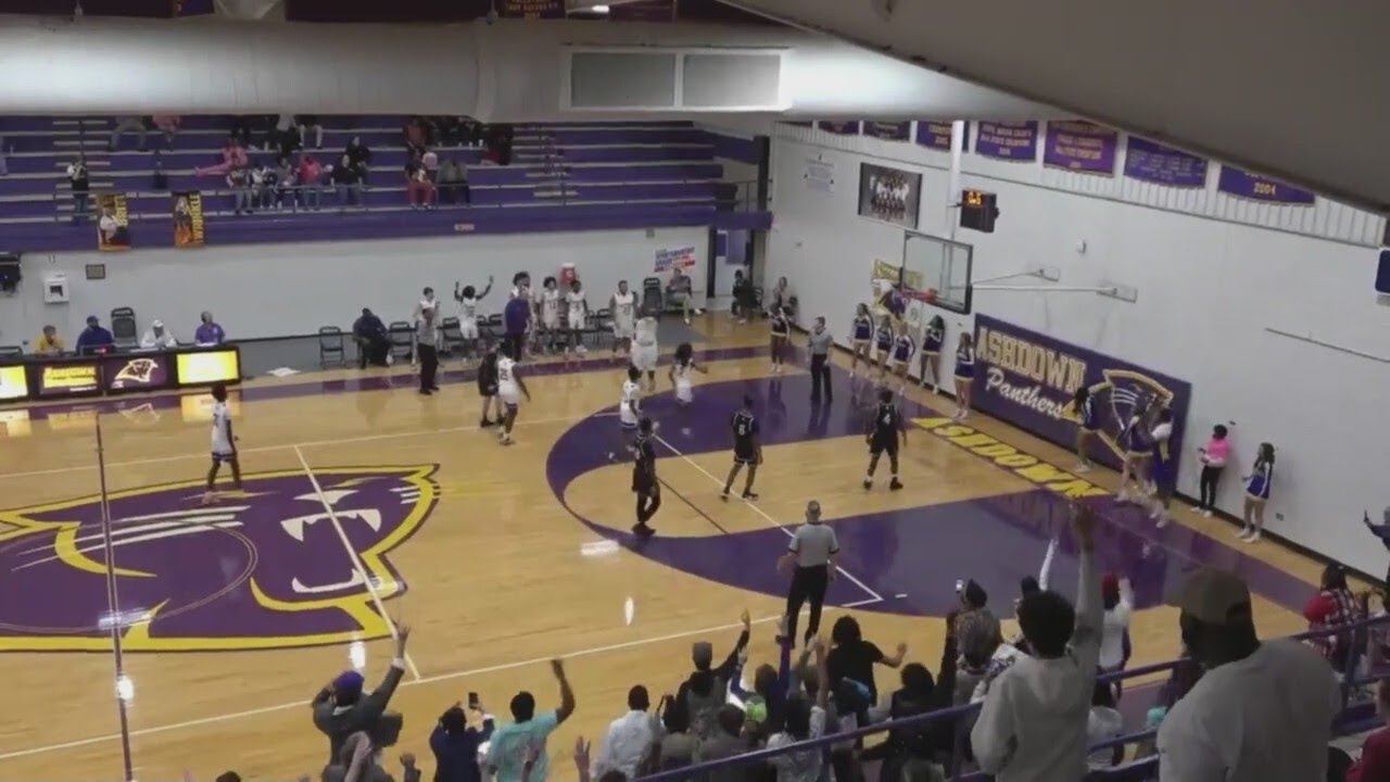 Ashdown High School basketball team manager hits buzzer beater after opponent’s act of sportsmanship
