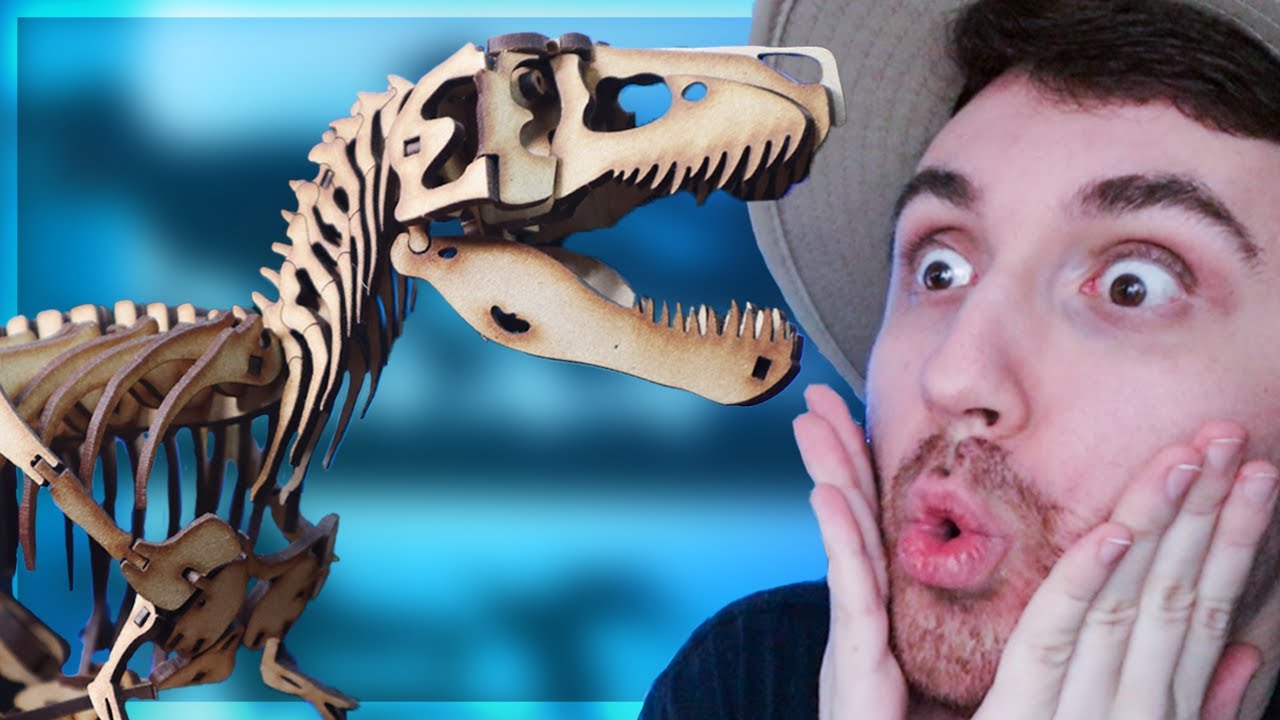 🦴 Building a HUGE T. rex! [WONDER Deluxe Tyrannosaurus Review]