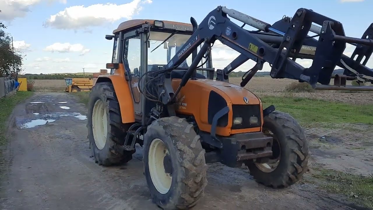 Ciągnik RENAULT CERES 95X, 4x4 + ładowacz TUR FAUCHEUX 65s na aukcji Flotilo.pl (2)