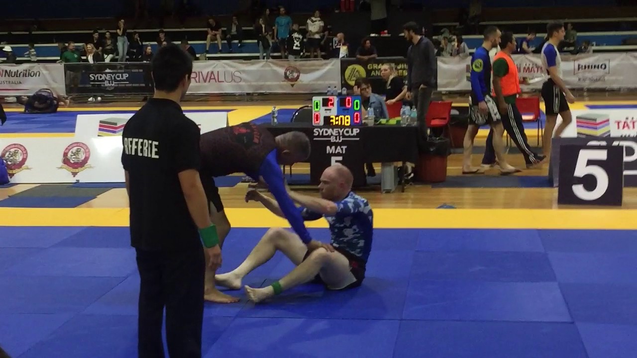 (Sydney Cup Bjj 2017). Masters 3 blue belt middleweight NoGi final