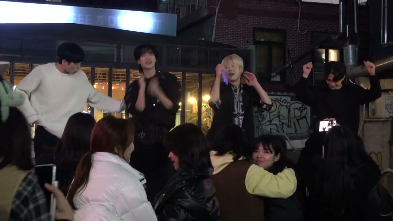 231212 kpop cover dance team ONE OF - Gentleman (PSY) Hongdae busking
