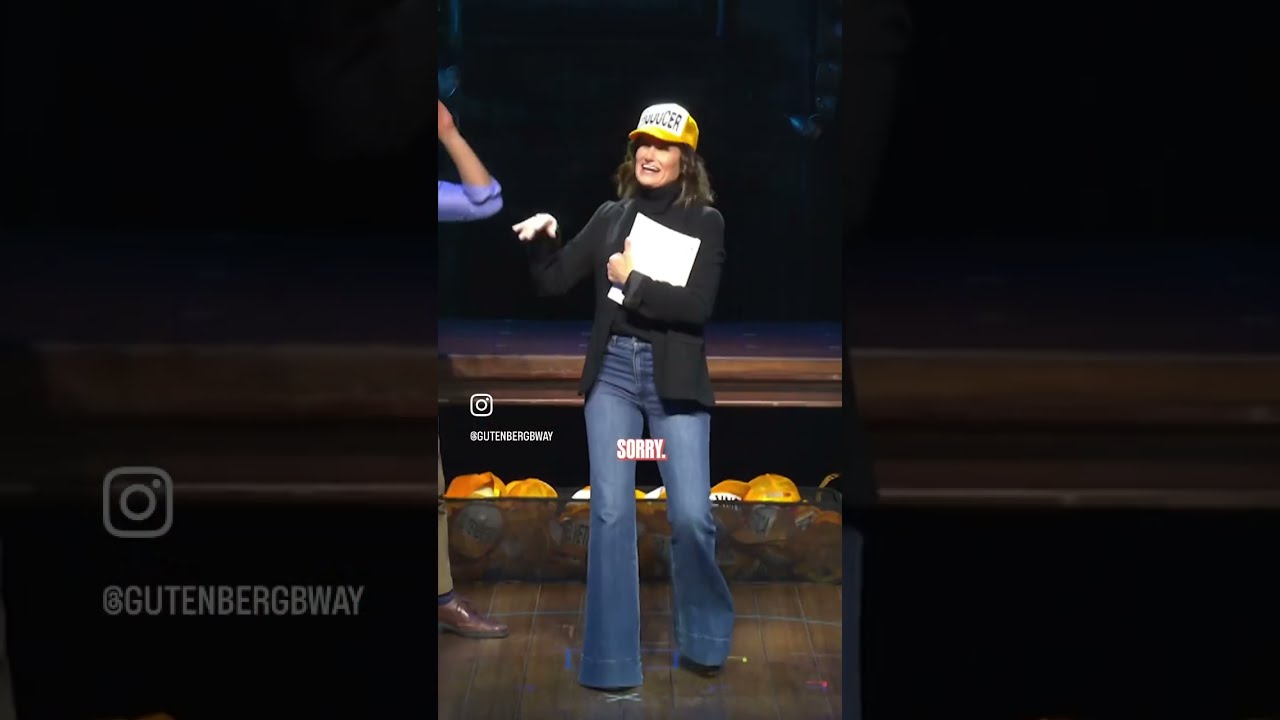 Idina Menzel's ‘Gutenberg! The Musical!’ Cameo (2023)