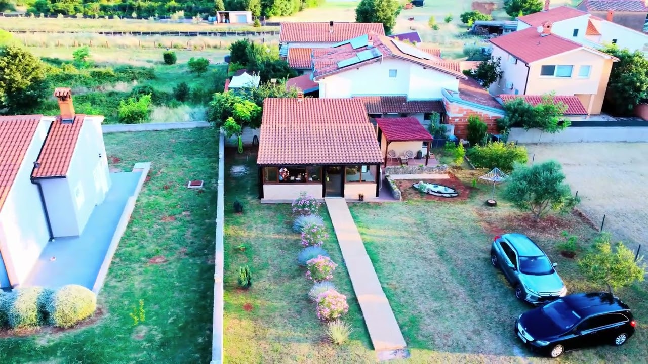 Your getaway in the heart of Istria! Ground floor house with a spacious garden in Marčana.