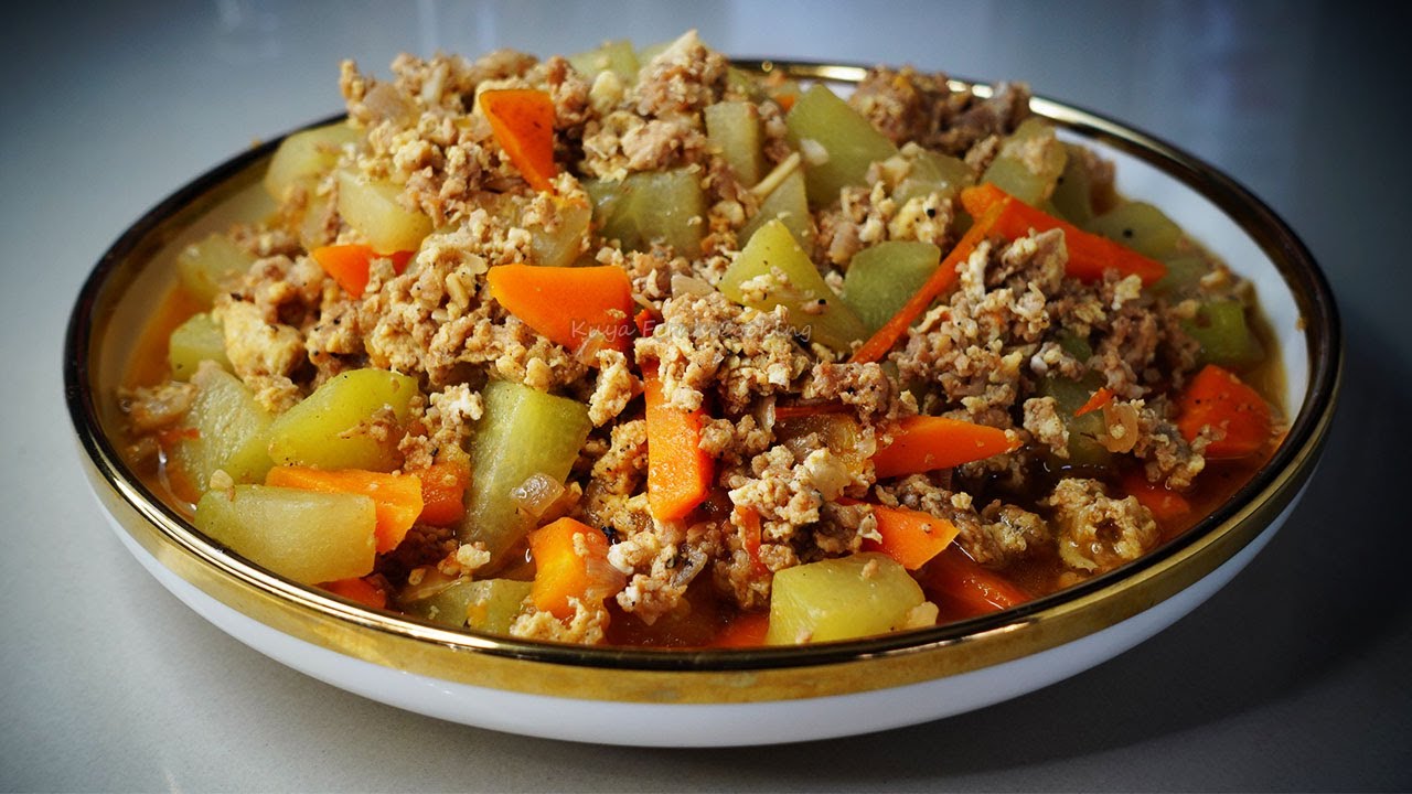 NAKATIKIM KA NA BA NG GANITO KA-SARAP NA TIMPLA SA SAYOTE GUISADO??? MAPAPARAMI KA NG KAIN SA SARAP!