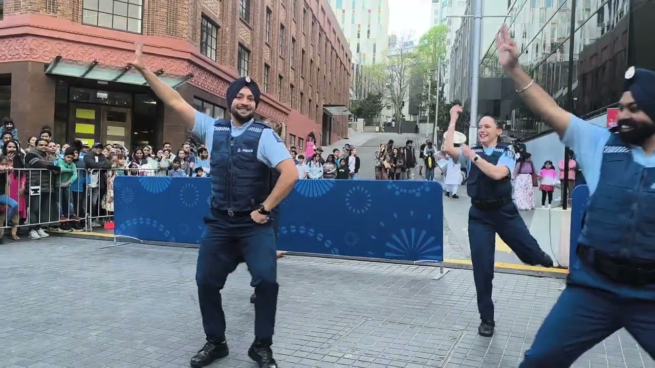 Bhangra Blast: High-Energy Dance with Dhol Tasha Magic! 🥁#PunjabiBhangra#DholBeats#ViralDance