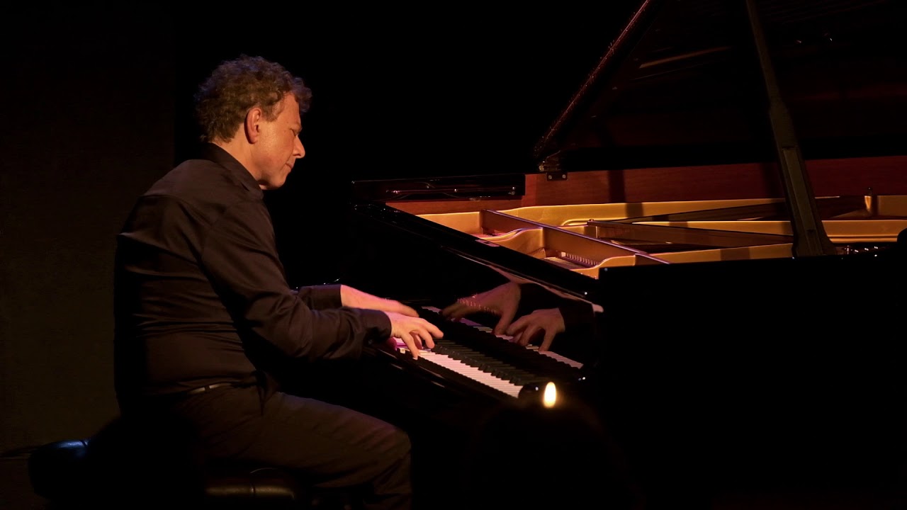 Alessandro d'Episcopo Solo Piano - NatureBoy