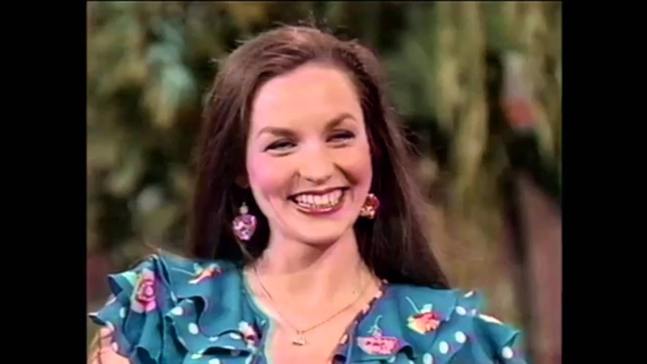 CRYSTAL GAYLE - 33 - INTERVIEW - 4-25-84 - COLOR CORRECTED