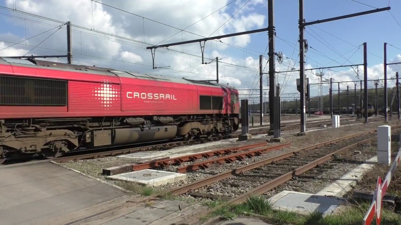 (HD) Crossrail Class 66's DE6306 TnT DE6301 Depart Montzen, 1/4/17.