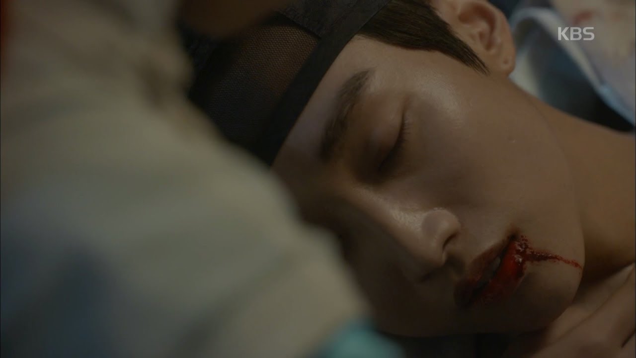 구르미 그린 달빛 - 진영, 김유정 품에서 죽음 맞이하다 ‘눈물겨운 순애보’.20161018