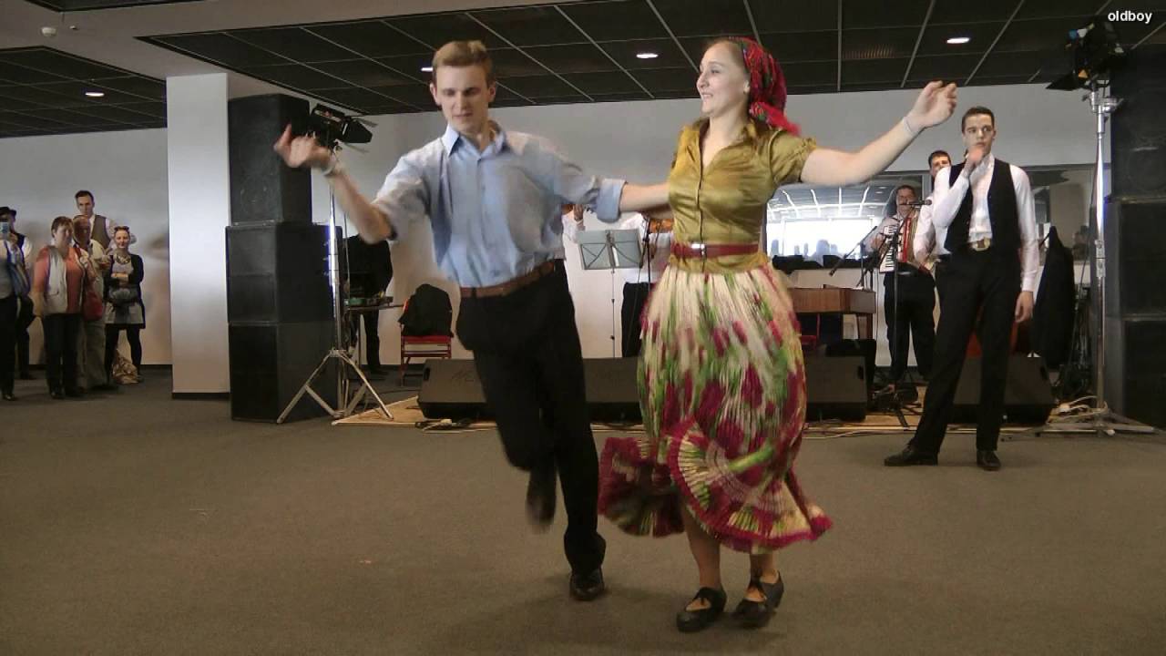 Ezüstpityke, Gyöngygallér - Cigánytáncok