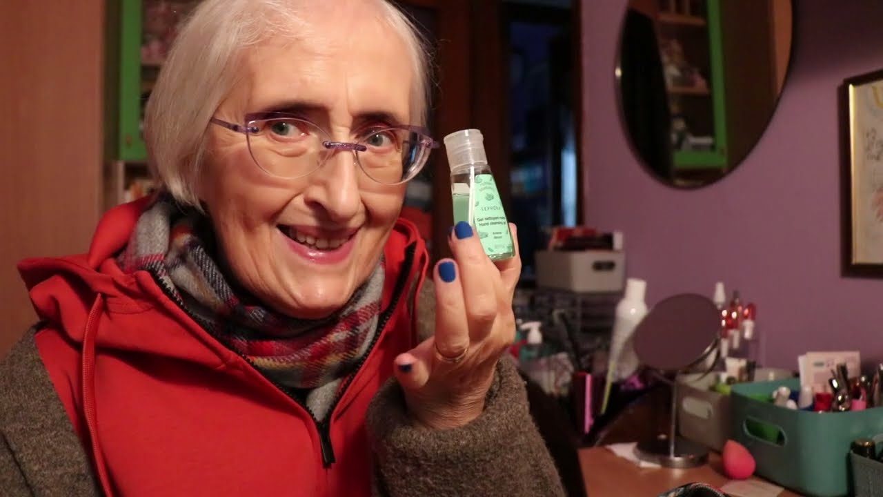 Video TAG “cosa c'è nella mia borsa”, tag che non ho più fatto perché…nessuno me lo ha chiesto