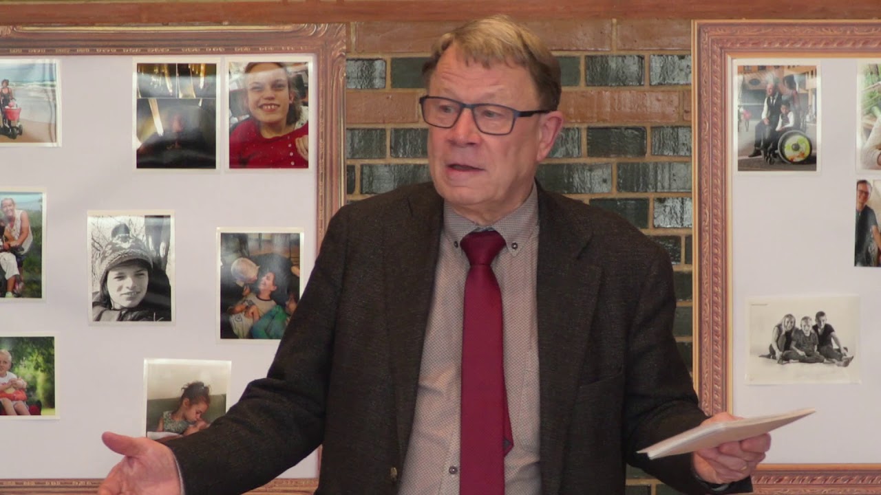 Professor Keirse spreekt ouders toe over levend verlies en chronische rouw.