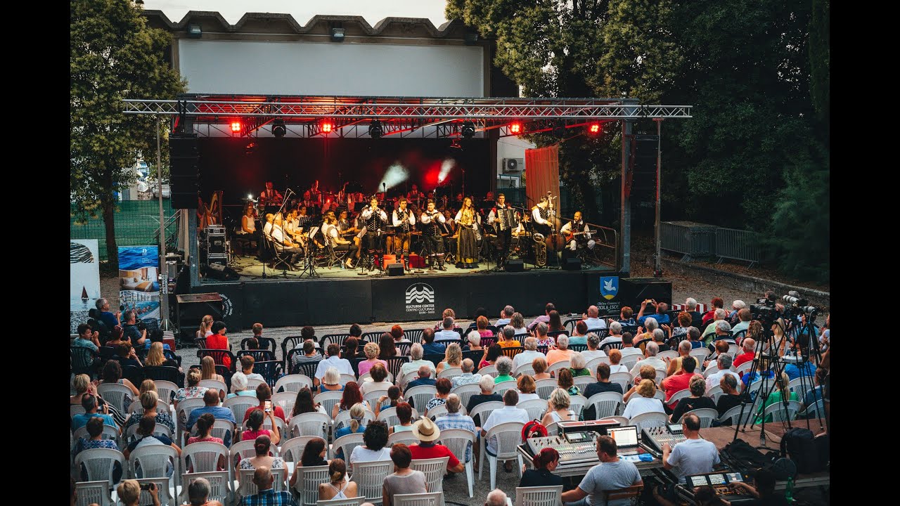 Pastirček, S. & V. Avsenik/arr P. Kosec, Pihalni orkester Izola in Ansambel Saša Avsenika