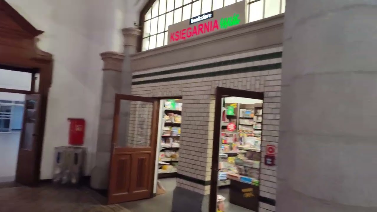 Dworzec kolejowy Opole Główne.