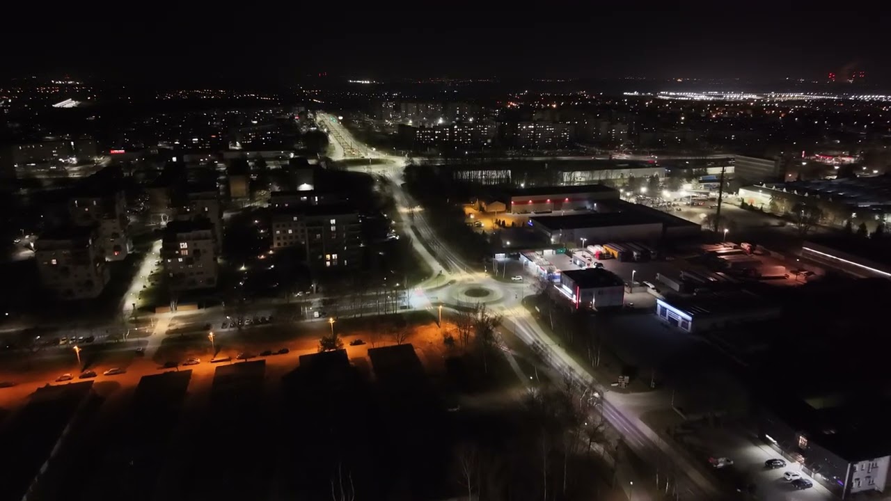 Stadion nocą 