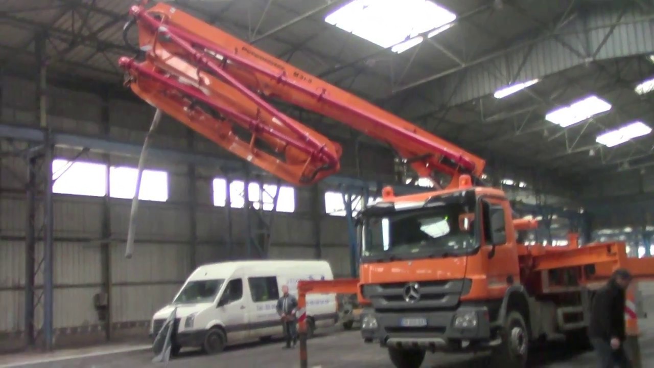 Pompe à béton 31m 5 bras dépliage intérieur Transports cousin