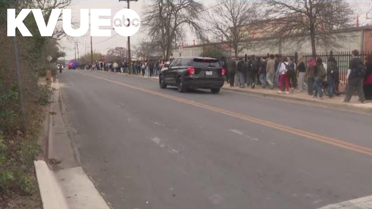 Gov. Abbott directs education commissioner to investigate Austin ISD over student walkouts