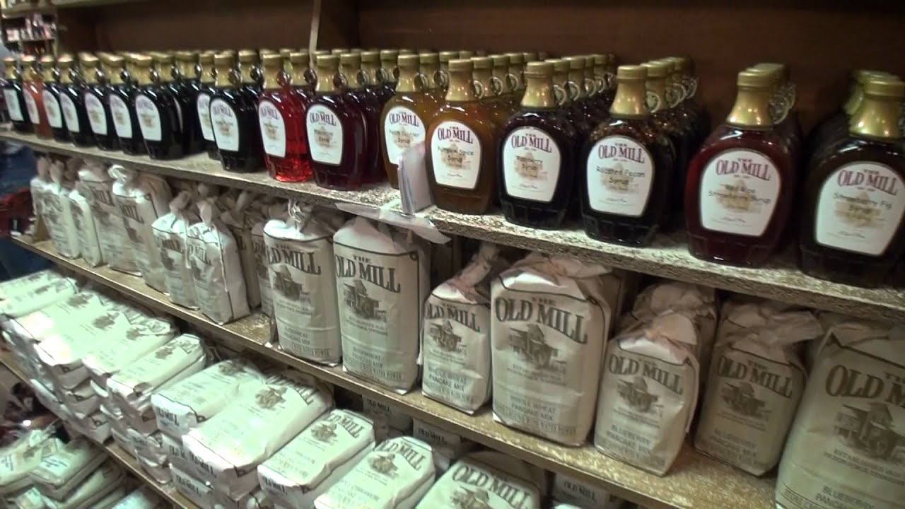 60 Seconds at The Old Mill Square in Pigeon Forge, TN