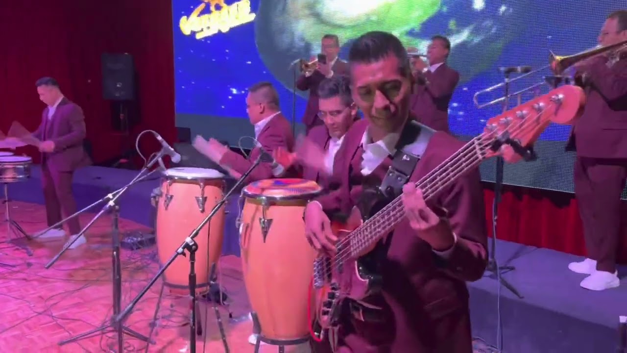 A. Venegas un loco soñador en vivo (Salón Victoria)